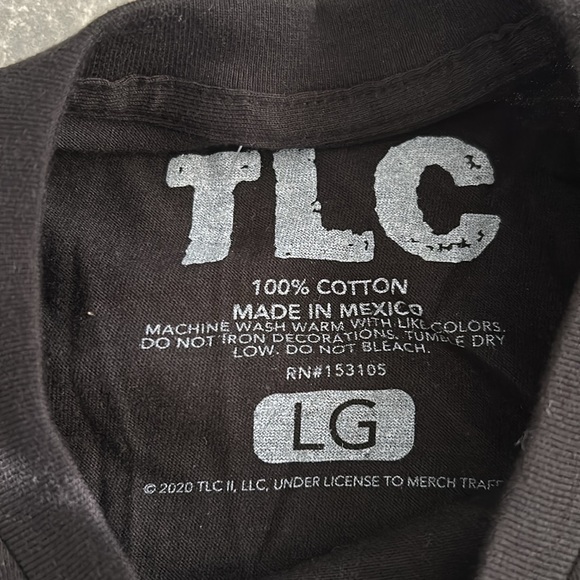 TLC NO SCRUBS short sleeve tee shirt size large and 2xl NWOT - Picture 4 of 5